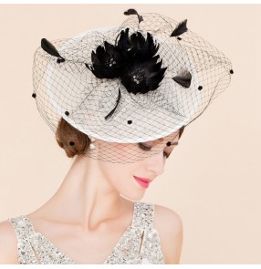 Ivory sinamay  linen feather women's ladies female fashion wedding dress bridal evening party fascinators pillbox top hats fedoras